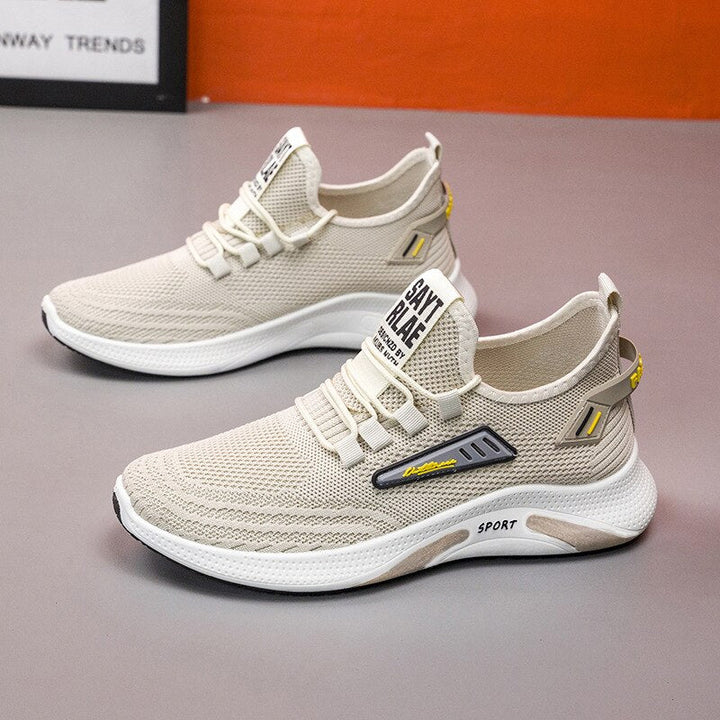 "Orthopedische heren sportschoenen in beige en zwart, met ademend honingraat ontwerp voor comfort en stabiliteit."