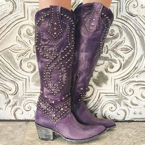 Orthopedische hoge laarzen voor dames met studs, comfort en stijl, verkrijgbaar in diverse kleuren voor elke outfit.