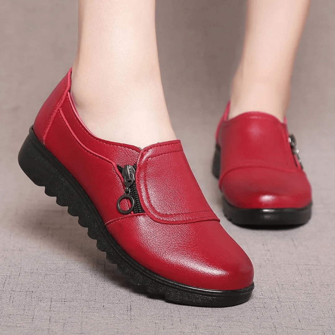 "Orthopedische leren instappers met ritssluiting, ademend materiaal, antislipzool. Comfortabele damesloafers, stijlvol ontwer