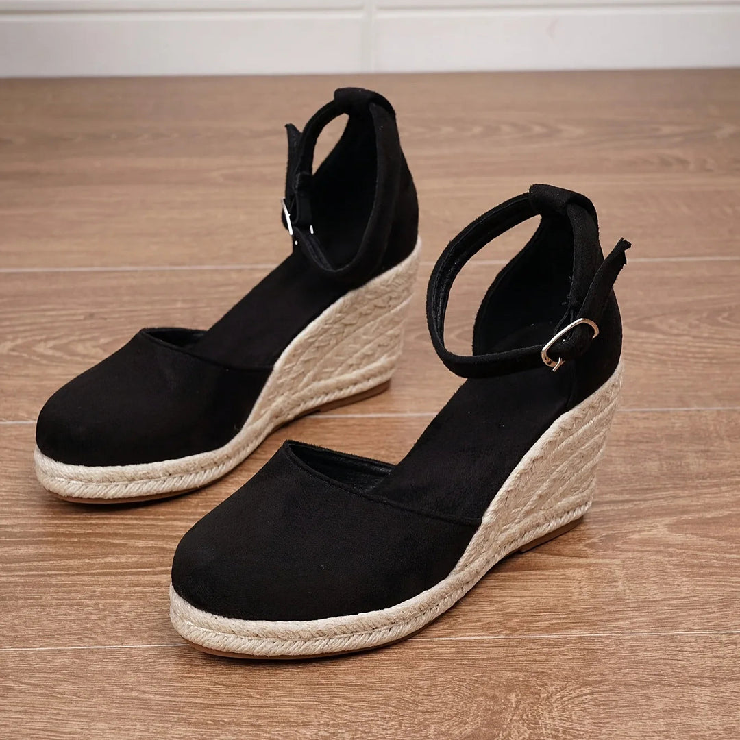 Elegante orthopedische dames sleehakken met espadrille plateauzool en voetboogondersteuning, perfect comfort.