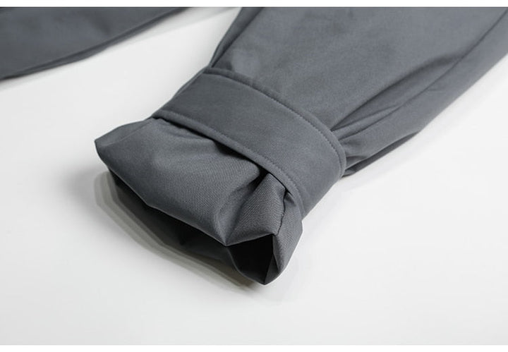 Elegante thermische jas voor dames, luxe wintermode, ideaal voor buitenkleding.