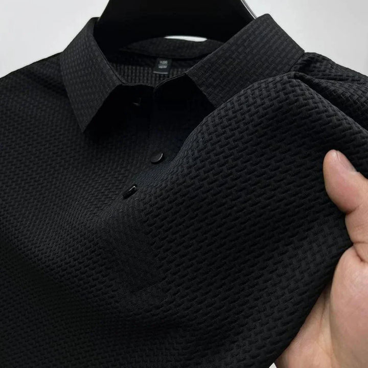 Stijlvol heren button-neck polo shirt Quentin, kreukvrij en comfortabel voor casual zomerse dagen.
