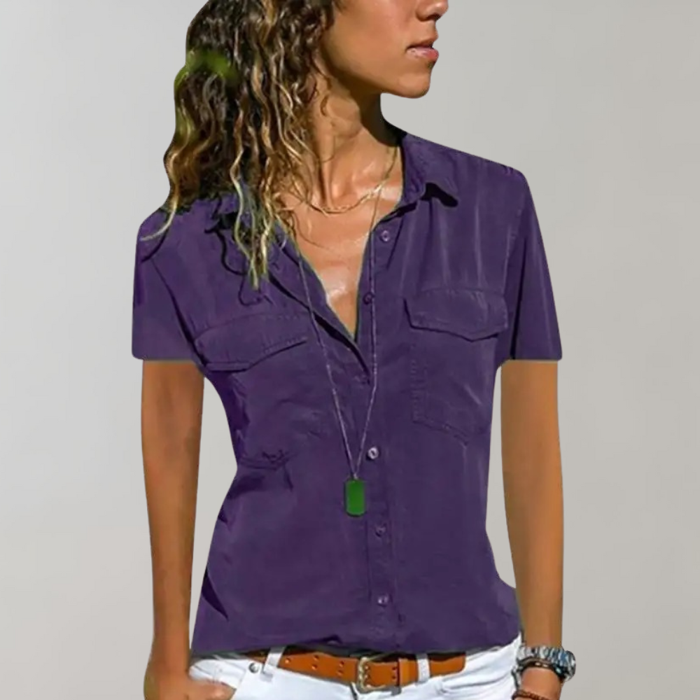 "Roze zomerse damesblouse met korte mouwen, elegante pasvorm, luchtig en veelzijdig voor warme dagen."