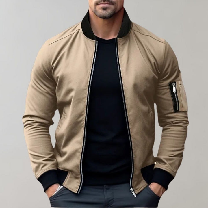 Stijlvol Finn bomberjack heren, regular fit, katoenmix, tijdloos design, diverse kleuren, ideaal voor elke gelegenheid.