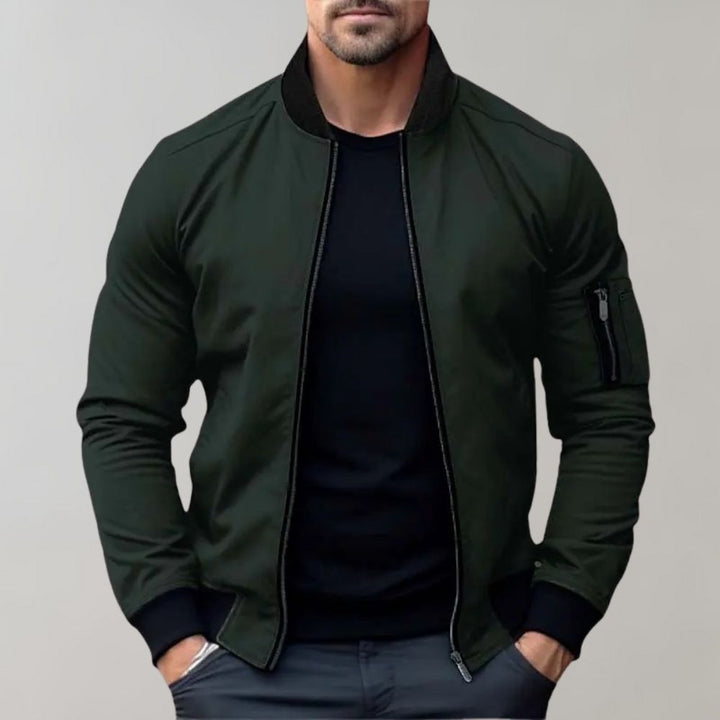Stijlvol Finn bomberjack heren, regular fit, katoenmix, tijdloos design, diverse kleuren, ideaal voor elke gelegenheid.