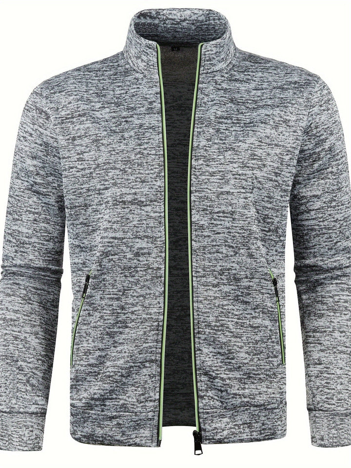 "Stijlvol handmade heren vest, elegant design met verborgen ritszakken en luxe zachte stof, perfect voor elke moderne man."