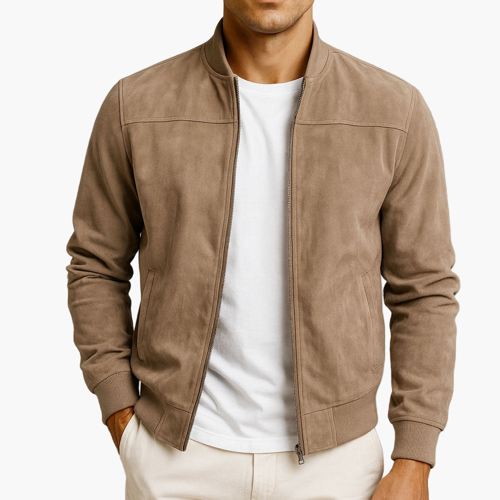 Stijlvol heren bomberjack met minimalistisch design en comfortabele pasvorm, perfect voor casual mode.