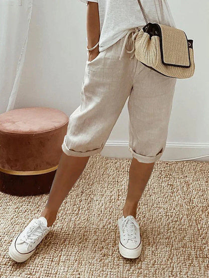 Stijlvolle en comfortabele dames shorts van katoenlinnen met elastische taille, trekkoorden en zijzakken, perfect voor zomer.