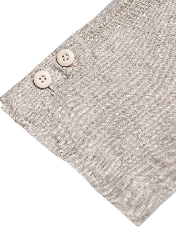 "Stijlvolle heren linnen blazer in beige, luchtig en ademend, perfect voor warme zomerdagen en vele gelegenheden."