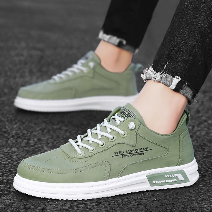 Stijlvolle herenschoenen met modern design, elegant en comfortabel, ideaal voor zowel zakelijke als informele gelegenheden.
