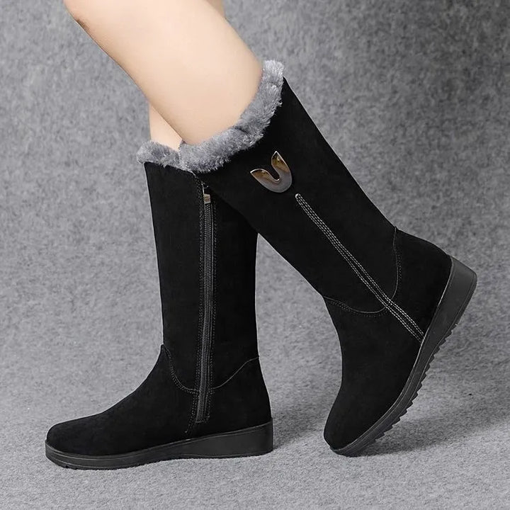 "Stijlvolle Tina halfhoge laarzen zwart, isolerende voering, trendy winterontwerp, vrouwelijke schoenen, ritssluiting."