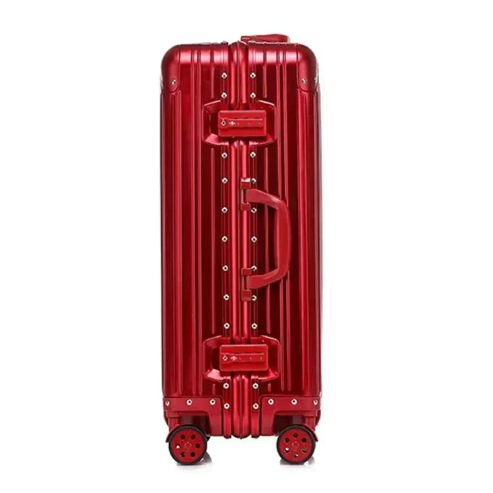 Close-up van de sterke aluminium koffer met TSA slot. Ideale magnesium reisbagage.