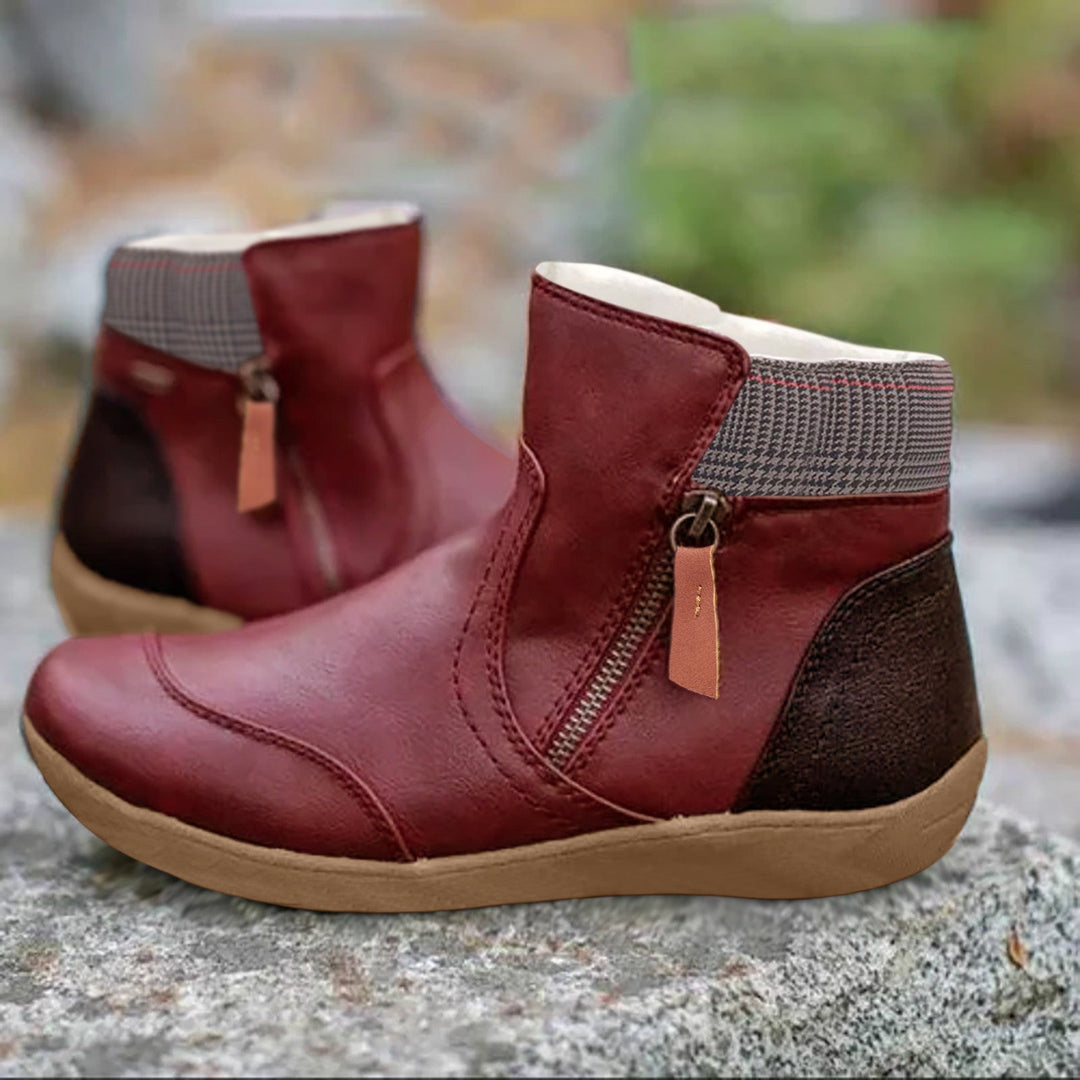 Duurzame waterdichte winterlaarzen voor dames, anti-slip en comfortabel met zijrits, ideaal voor natte dagen.