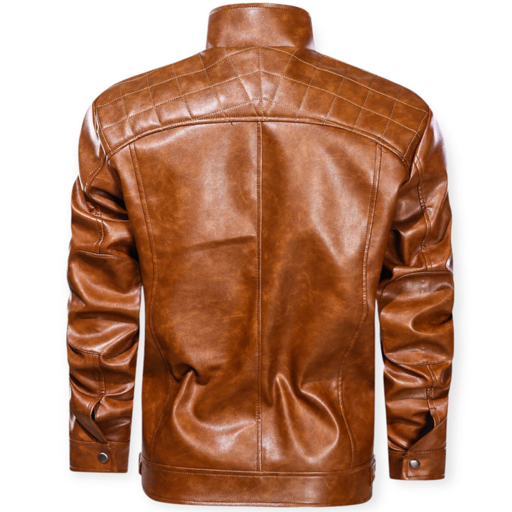 "Stoer leren jack met meerdere zakken, zwart of bruin, voor dames. Perfect voor elke gelegenheid, met robuust design."