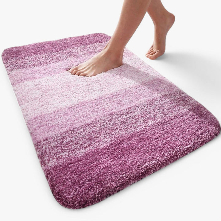"Super absorberende antislip badmat met sneldrogende microvezels, zacht blauw oppervlak, ideaal voor badkamercomfort."
