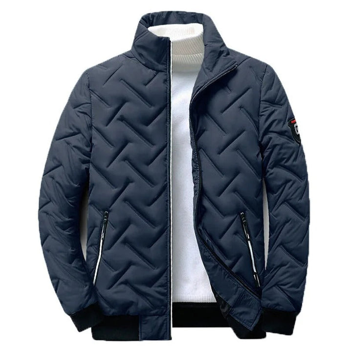 Details van de comfortabele heren tussenjas
