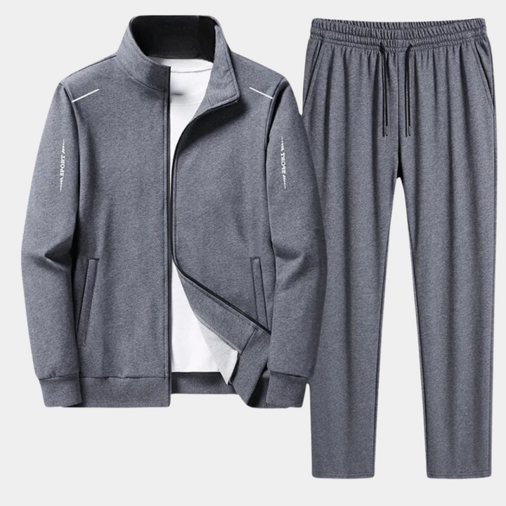 "Tweedelig trainingspak voor heren met hoodie en broek, verstelbare taille, zacht materiaal; ideaal voor comfort en stijl."