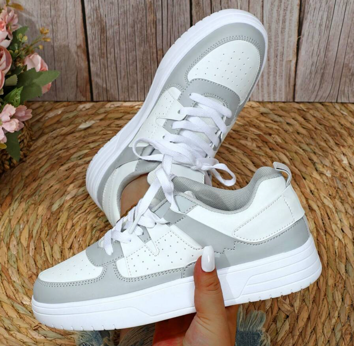 "Valeen sneakers voor dames, kleurrijk design met levendige pastelkleuren en ademend bovenwerk voor comfort en stijl."