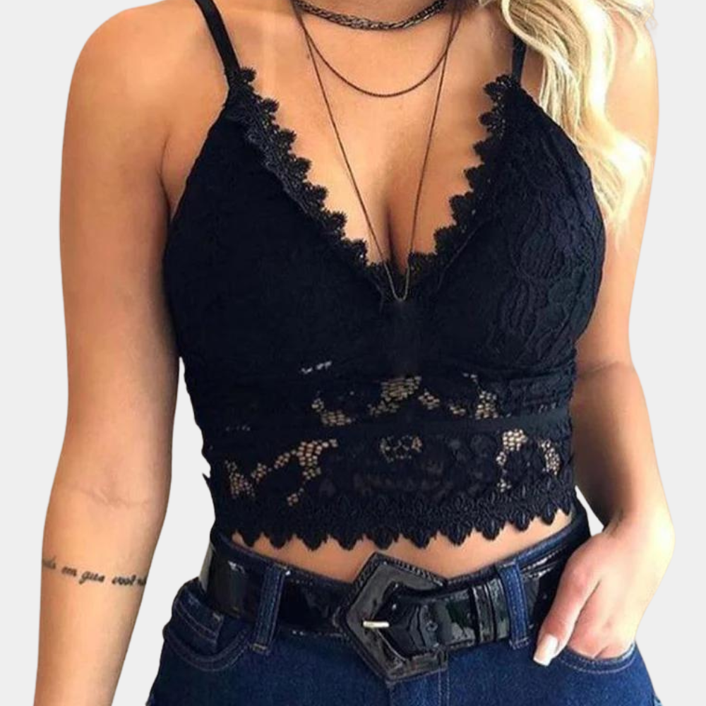 "Vrouwelijke zomerse cami top met bloemenkant in diverse kleuren: wit, zwart, blauw, paars. Elegante en luchtige stijl."