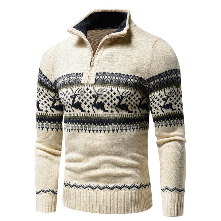 "Warme herensweater met halve rits en hoge kraag, ideale keuze voor stijl en comfort in koud weer."