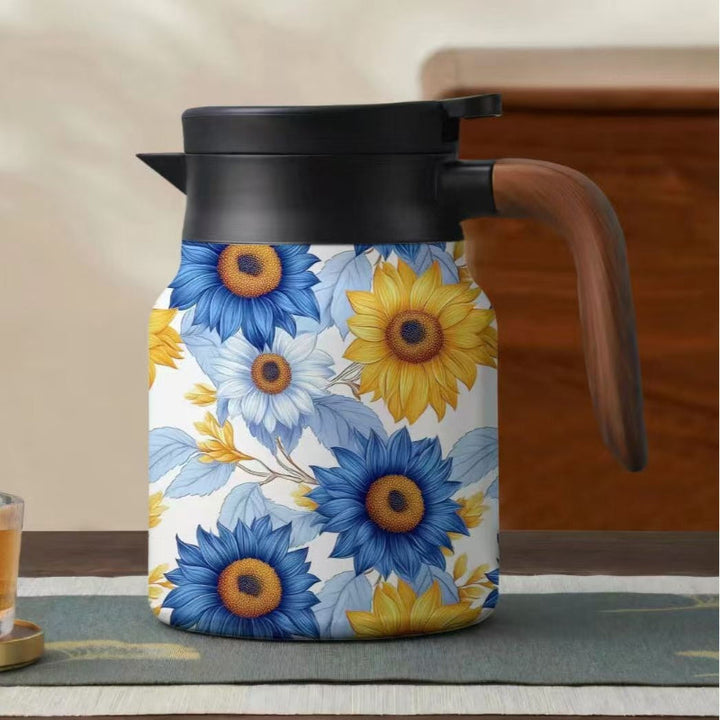 Cadeau-idee: RVS theepot met warmhoudfunctie en theezeef. Altijd verse thee.