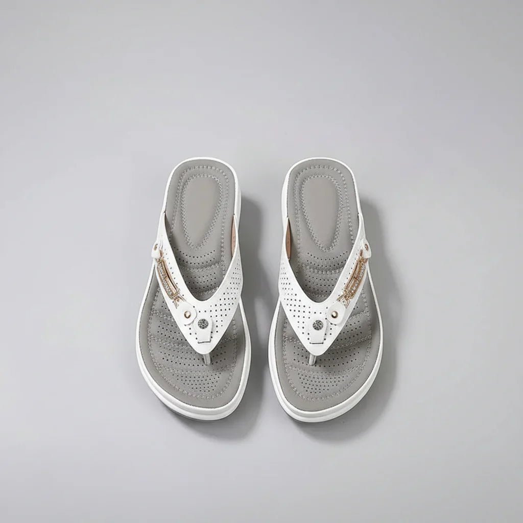Dames comfort slippers met zachte zool, orthopedische ondersteuning en een fijne comfort fit.