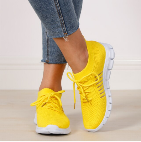Orthopedische dames sneakers met dempende zool en slipvaste grip voor extra comfort en veiligheid bij elke stap.
