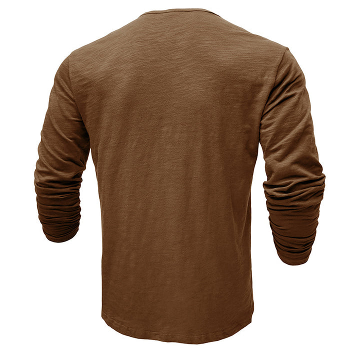 Zacht katoenen heren Henley shirt, lange mouw, casual look, ultrazachte stof, stijlvolle zeven knopen, flatterende pasvorm.
