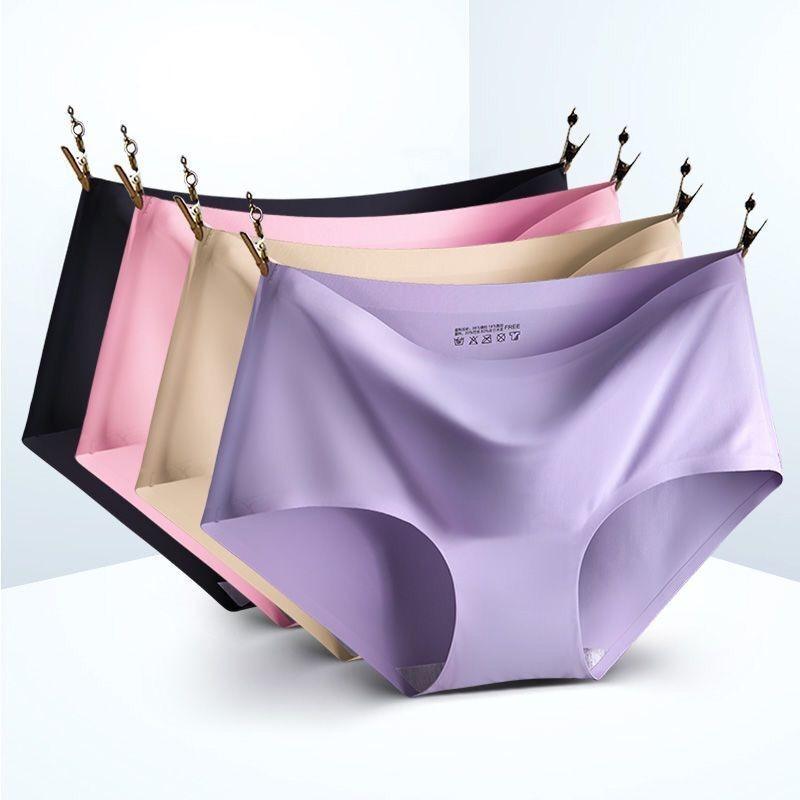 "Zijdezacht naadloos ondergoed in diverse kleuren, geen zichtbare lijnen, comfortabel en ademend voor dagelijks gebruik."