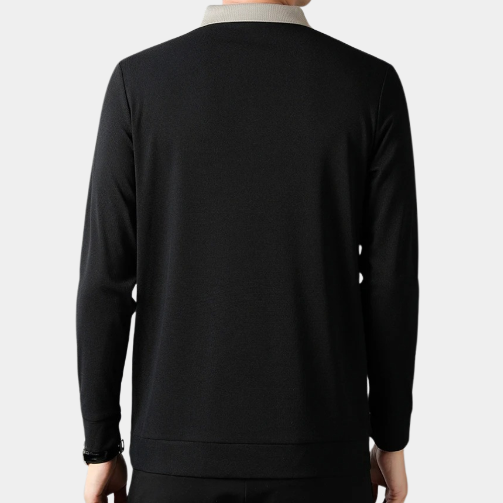 "Zwarte herenpolo met korte mouwen, elegante pasvorm, klassieke polohals, veelzijdig voor zomer casual wear."