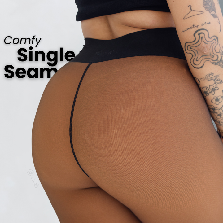 "Zwarte slimfit fleece panty met transparante look en vormend effect voor stijl en warmte in de koude maanden."